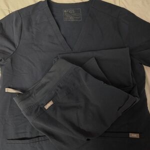 FIGS Dark Harbor Set